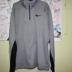 Nike XL sweater
